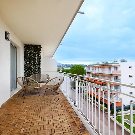 Appartement à 5 Minutes à Pied De La Plage *
